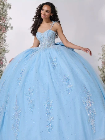 LizLúo 56546 #0 default thumbnail