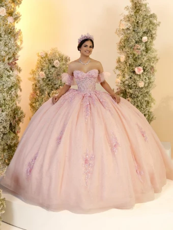 LizLúo 56553 #0 default thumbnail