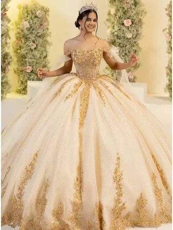 LizLúo 56560 #0 default thumbnail