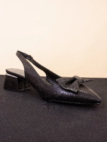 Sandy's Wholesale Shoe Division 12930 #0 default thumbnail